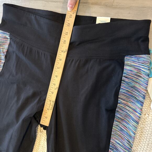 NWT Lane Bryant LIVI Black Multicolor Stripe Signature Stretch Legging Sz 18 20 - Picture 4 of 9